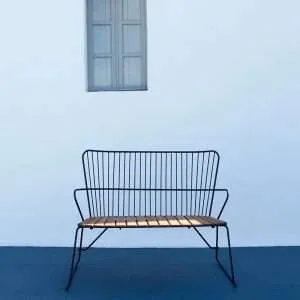 Houe Paon Bench
