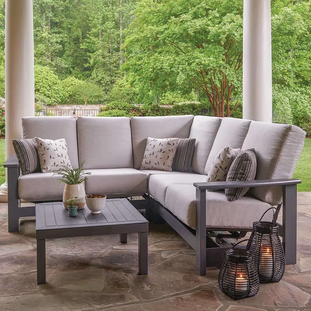 Leeward Outdoor Sectional Telescope